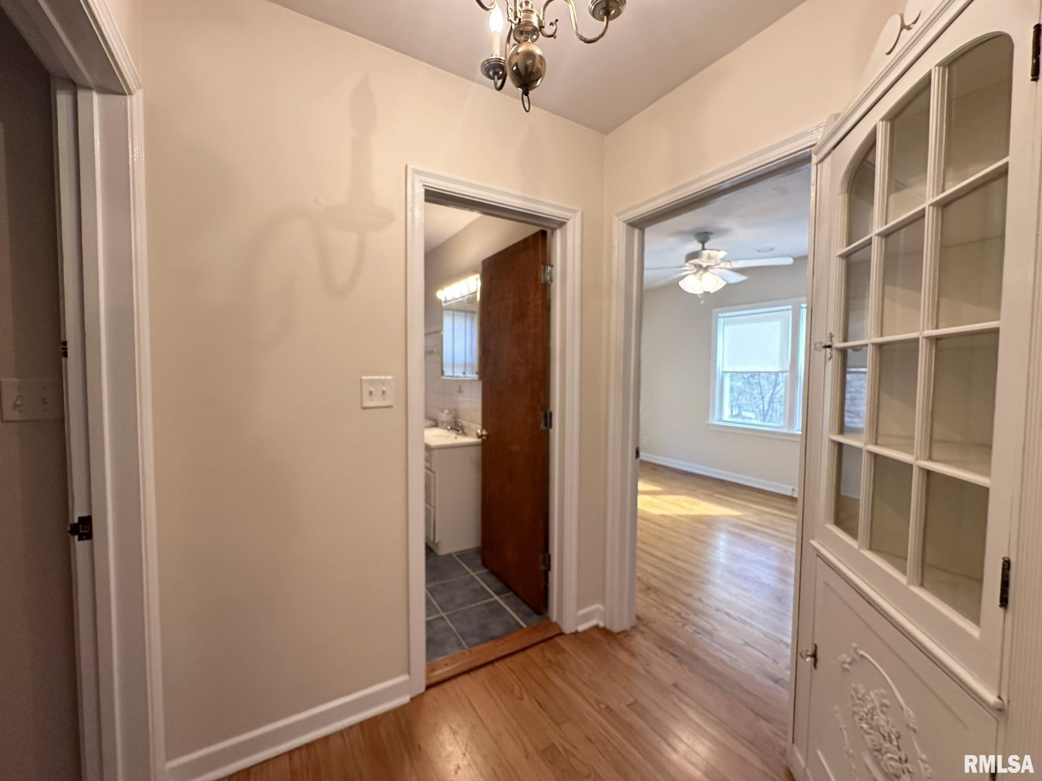 136 East Hazel Dell Lane Springfield, IL 62712 - Photo 25 of 35