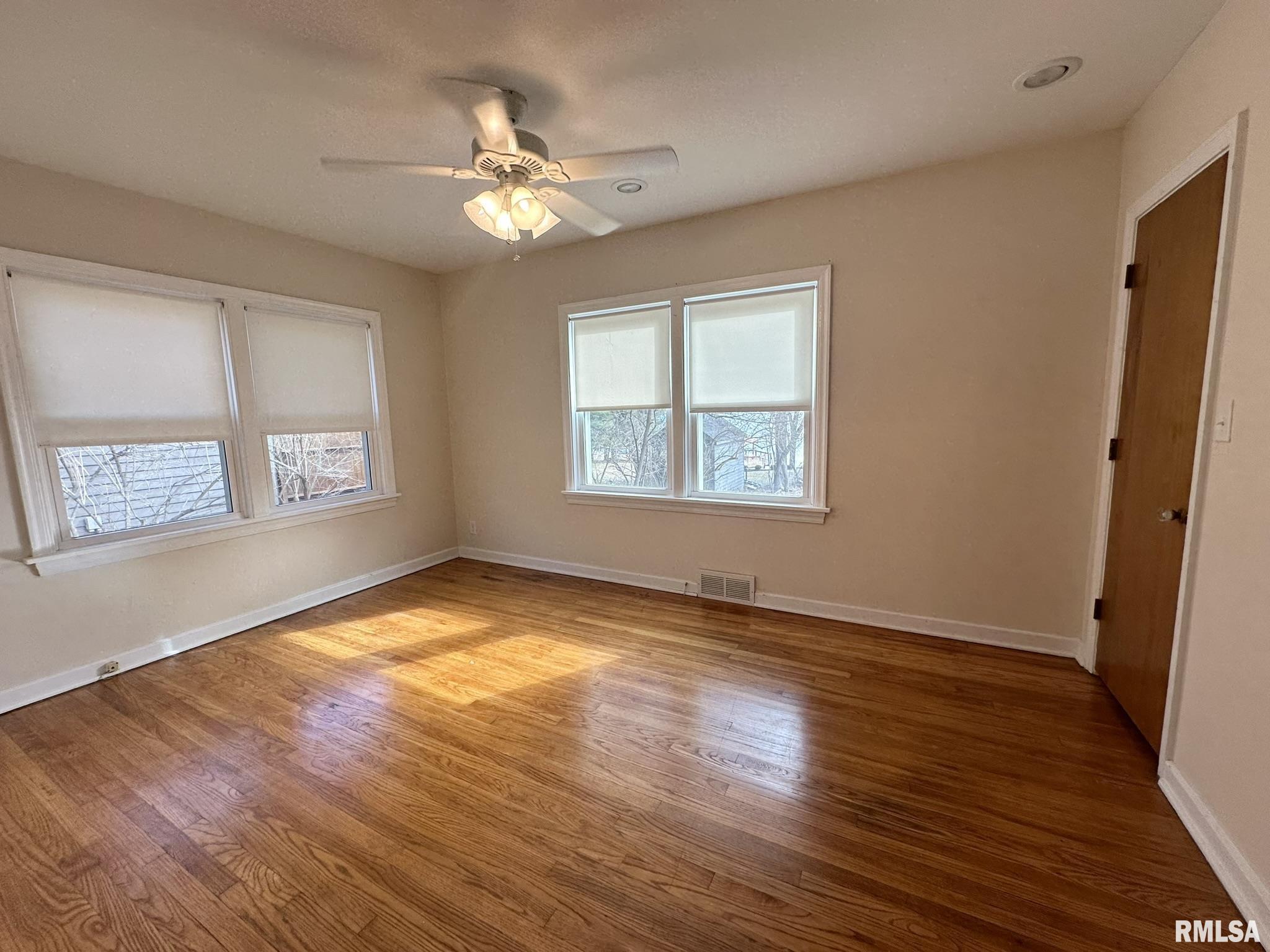 136 East Hazel Dell Lane Springfield, IL 62712 - Photo 26 of 35