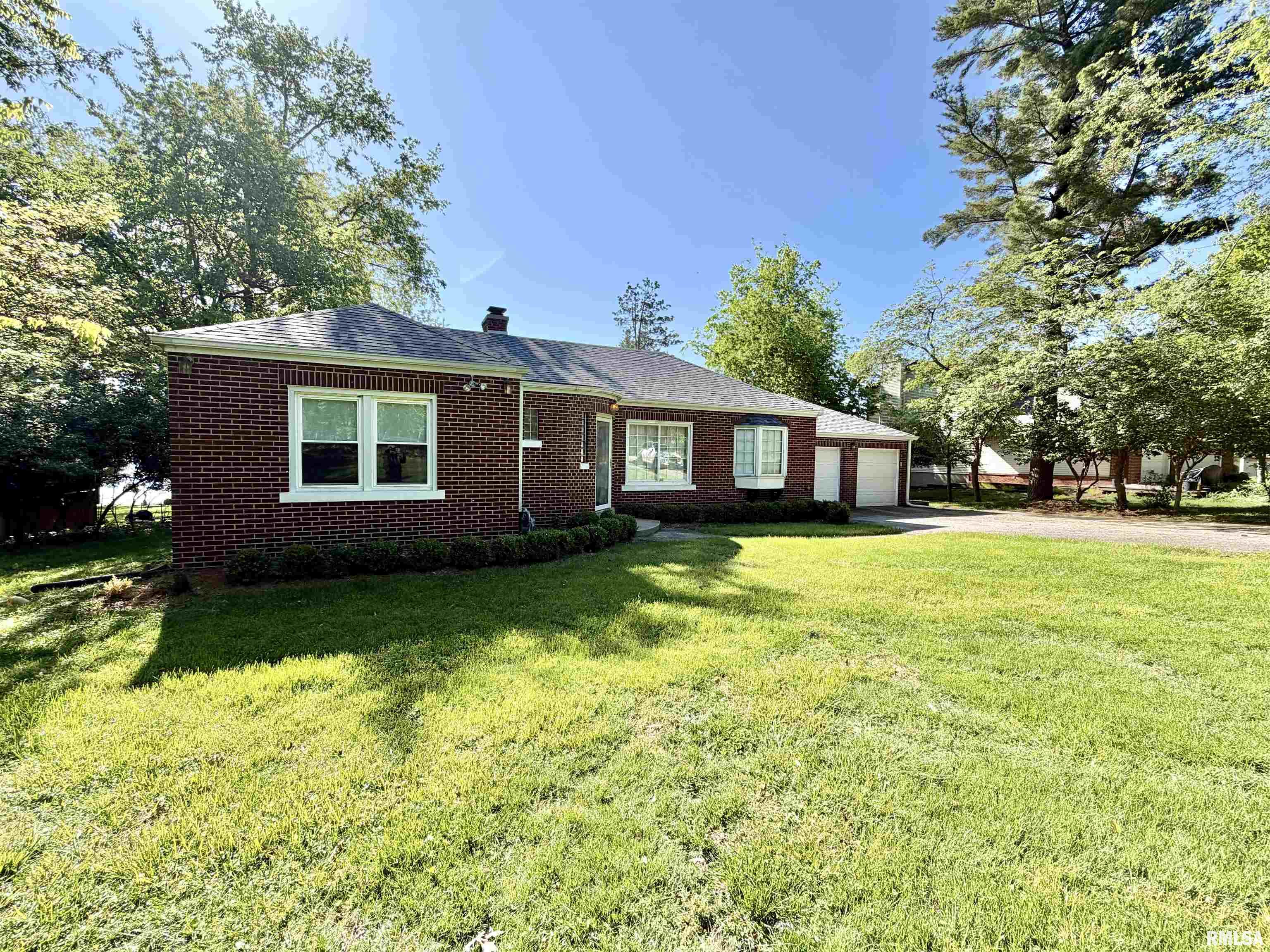 136 East Hazel Dell Lane Springfield, IL 62712 - Photo 31 of 37