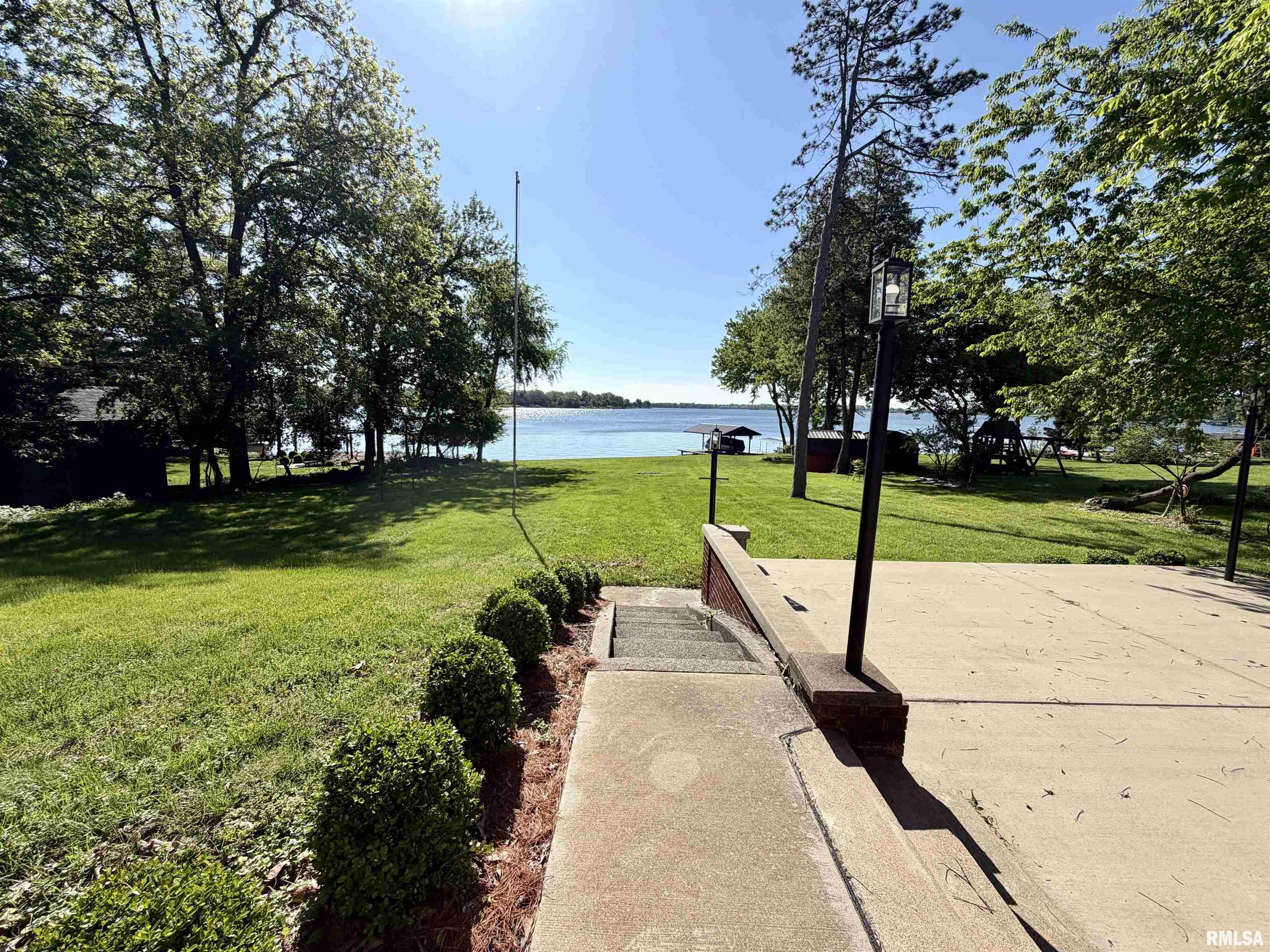 136 East Hazel Dell Lane Springfield, IL 62712 - Photo 36 of 37
