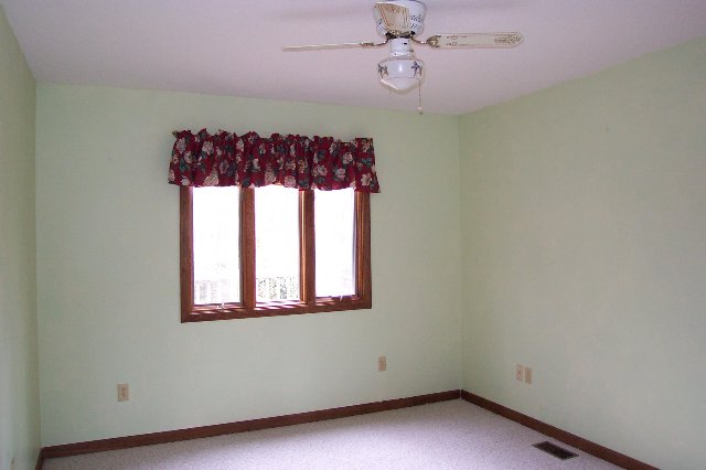 138 Poplar Ridge Drive Westminster, SC 29693 - Photo 5 of 9 Gallery Image 5