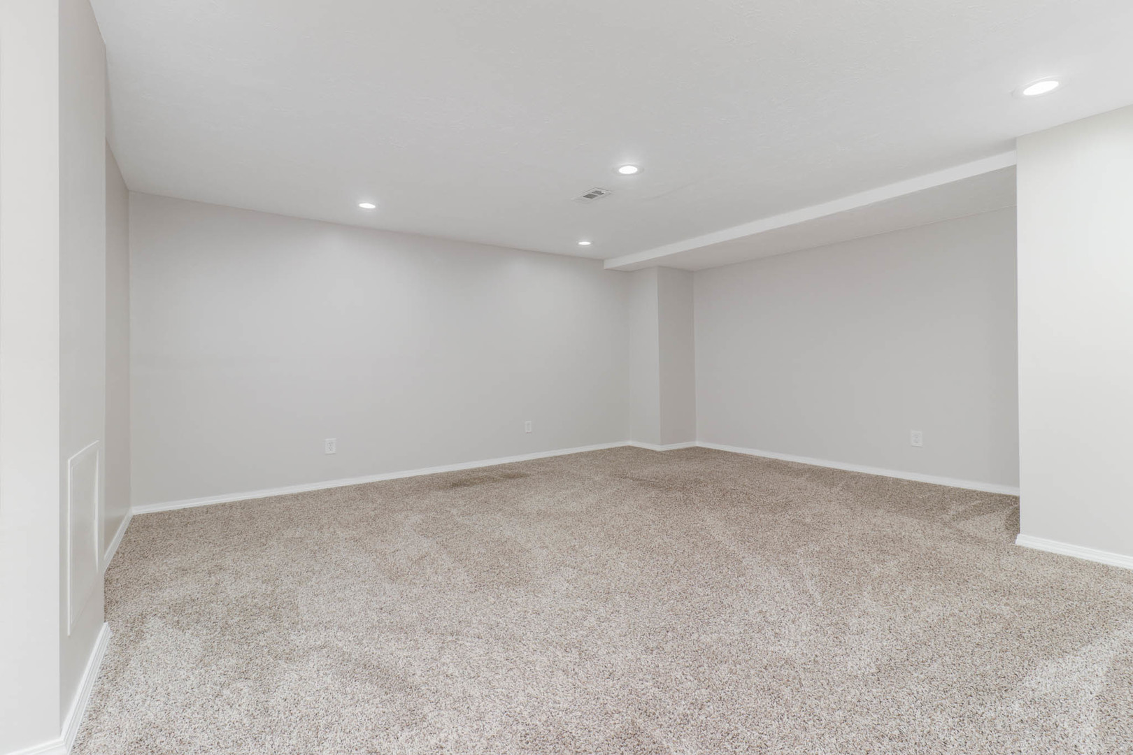 1407 Ridgeport Avenue Bloomington, IL 61704 - Photo 26 of 41
