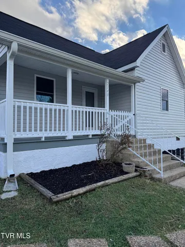 $234,900 | 2140 Randolph Street, Bristol, VA 24201