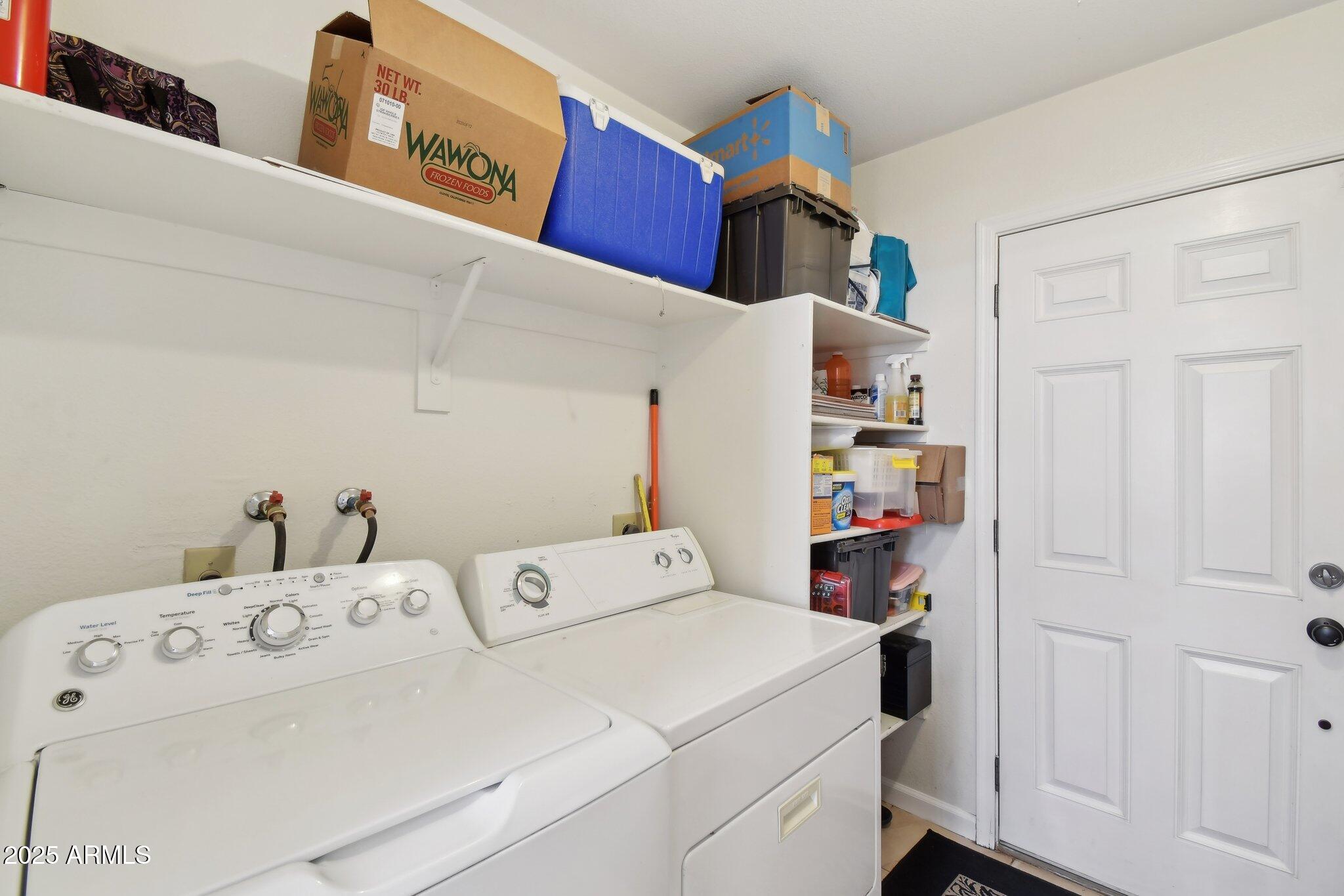 1055 North Recker Road, Unit 1253 Mesa, AZ 85205 - Photo 8 of 23 12-web-or-mls-N Recker Rd 1253-012