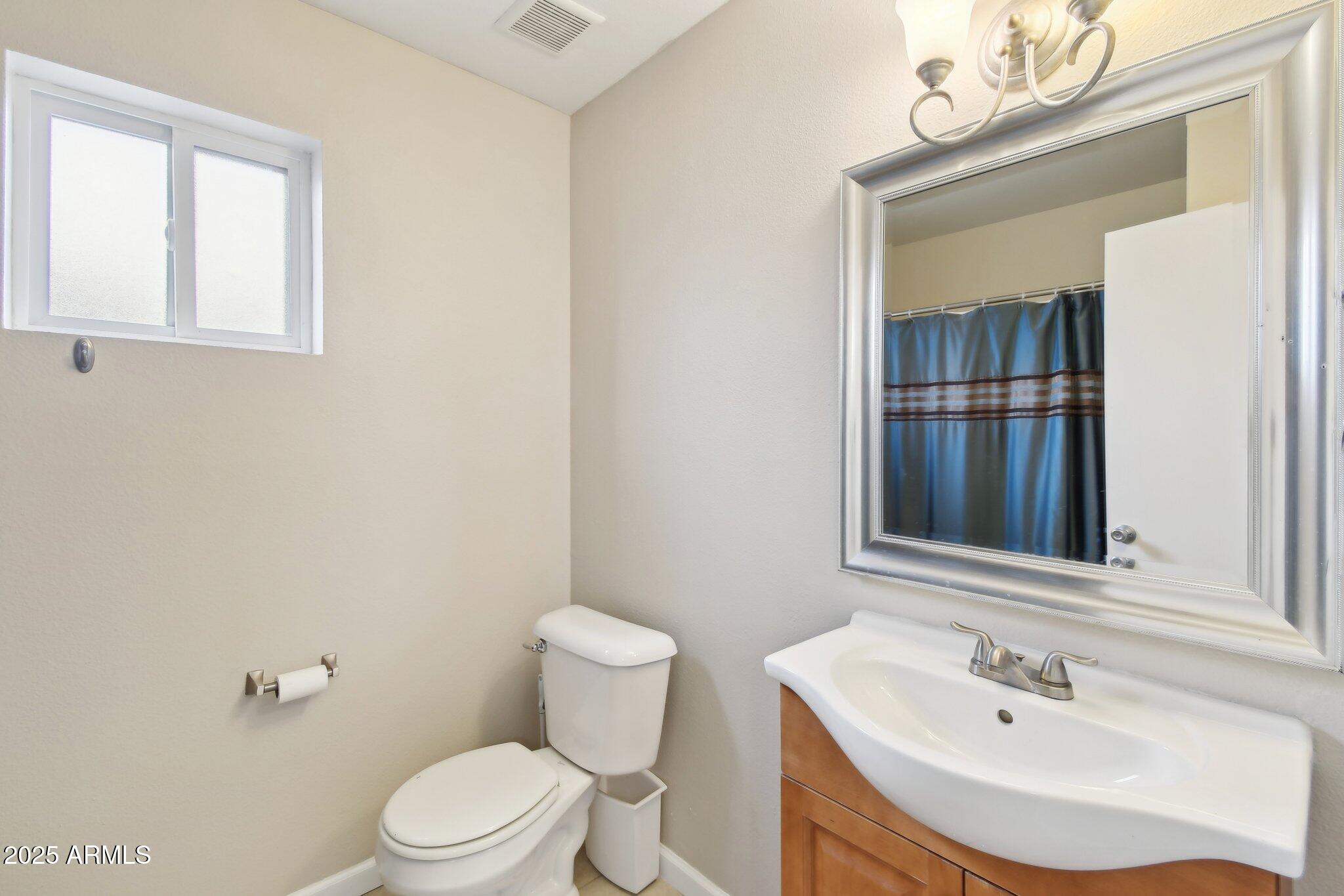 1055 North Recker Road, Unit 1253 Mesa, AZ 85205 - Photo 9 of 23 13-web-or-mls-N Recker Rd 1253-013