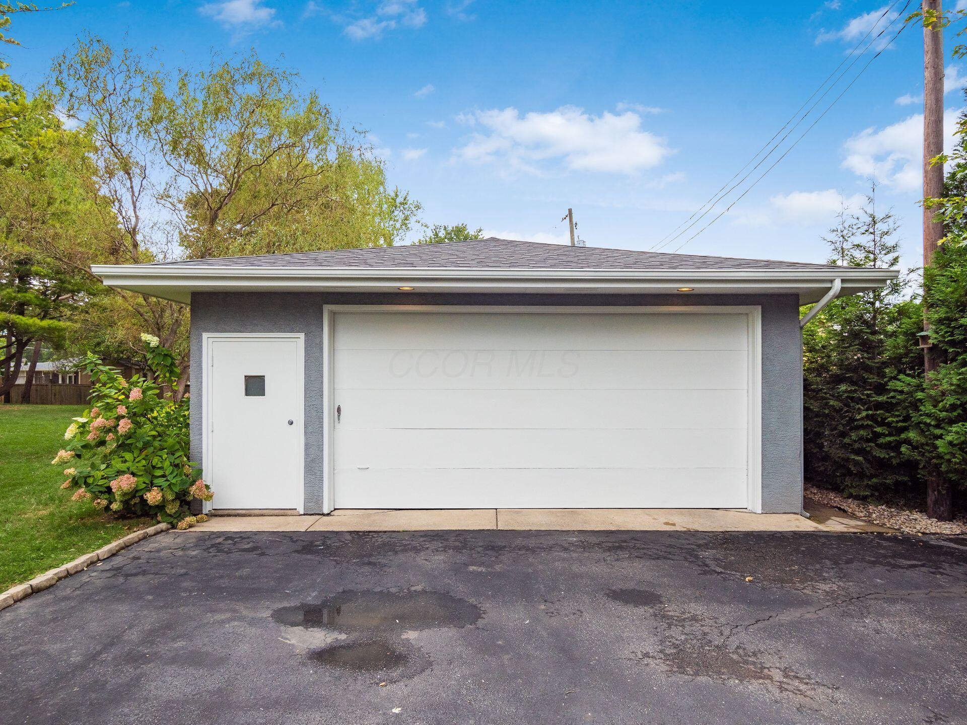 2267 Middlesex Road Upper Arlington, OH 43220 - Photo 63 of 71 071_ Rd Columbus OH 43220 USA