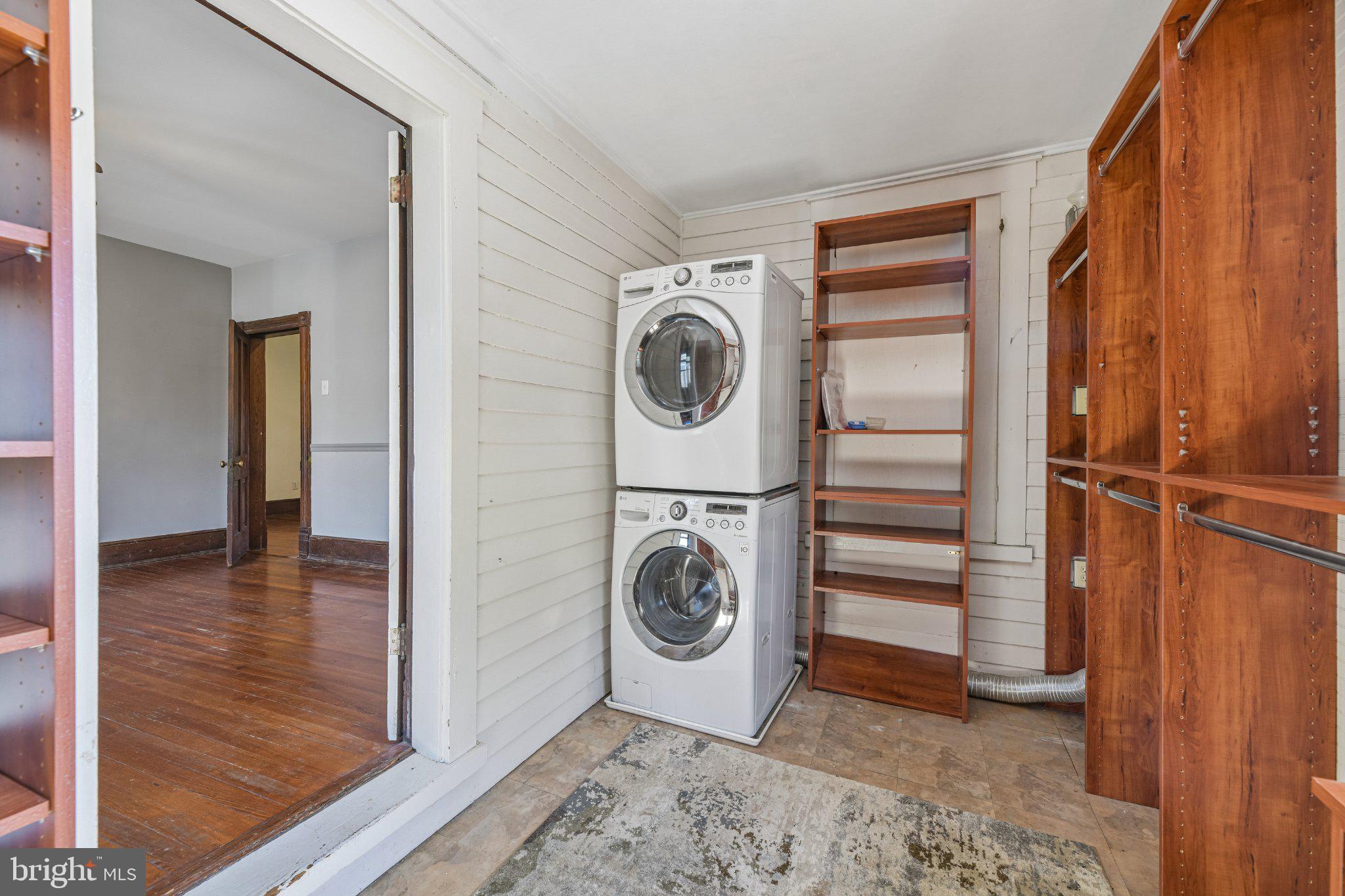 8807 Quarry Road Manassas, VA 20110 - Photo 41 of 64 Laundry Room