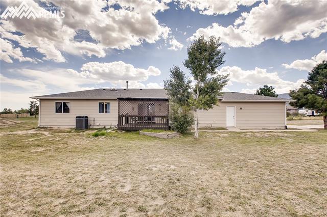 19215 Spring Valley Road Monument, CO 80132 - Photo 27 of 28