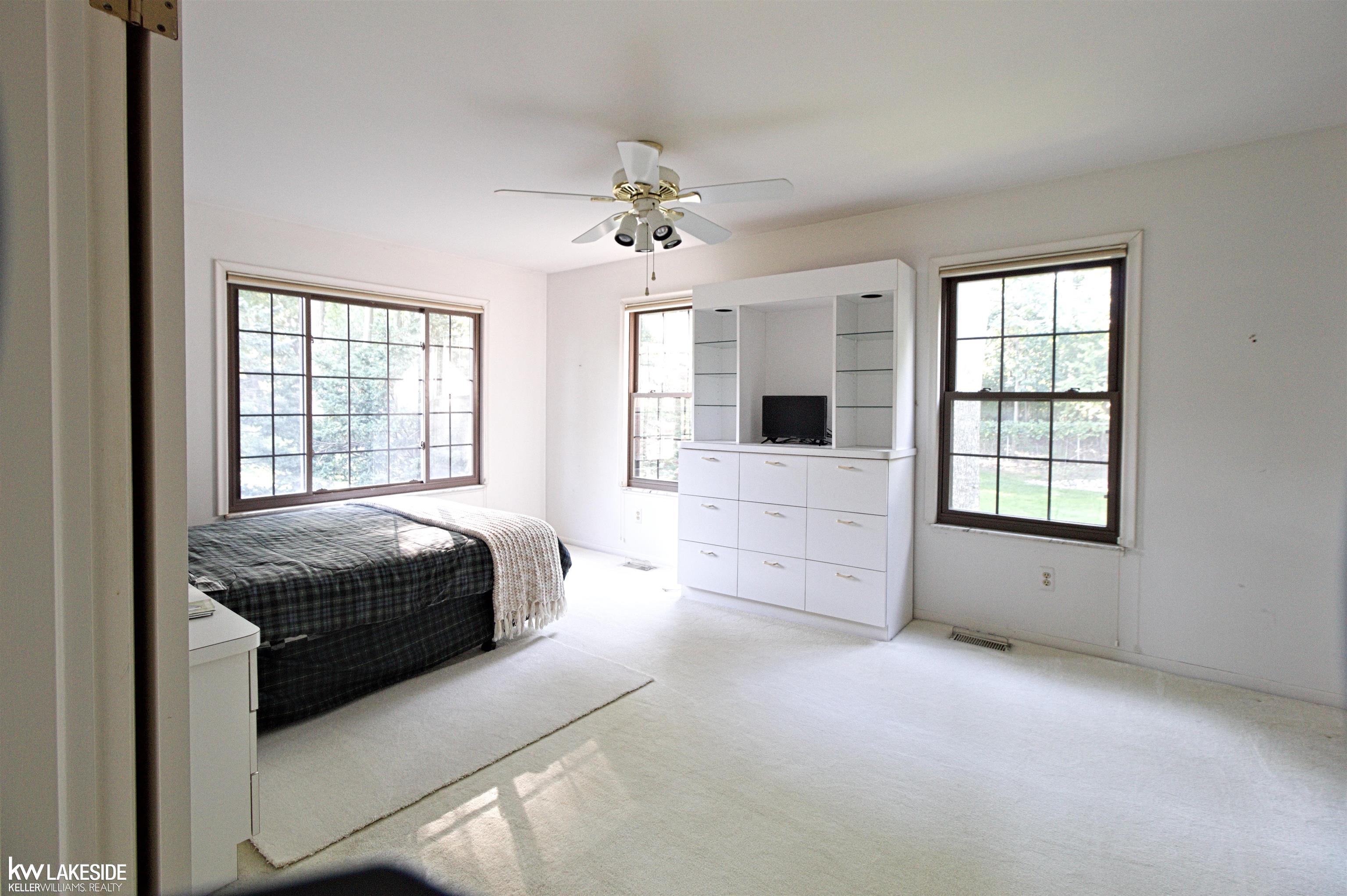 889 Lafayette Court Rochester Hills, MI 48307 - Photo 15 of 27