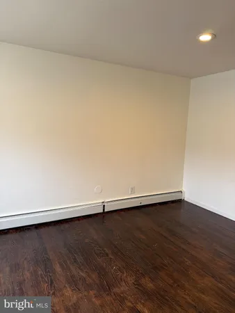 $1,350 | 720 Pine Street, Darby, PA 19023