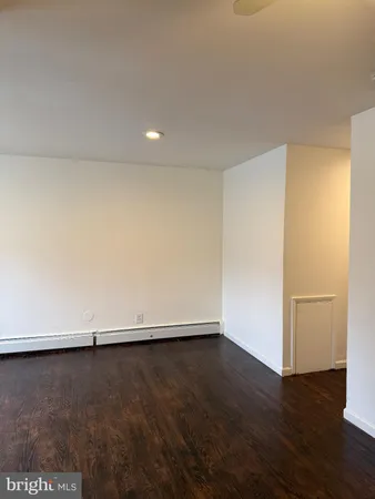 $1,350 | 720 Pine Street, Darby, PA 19023