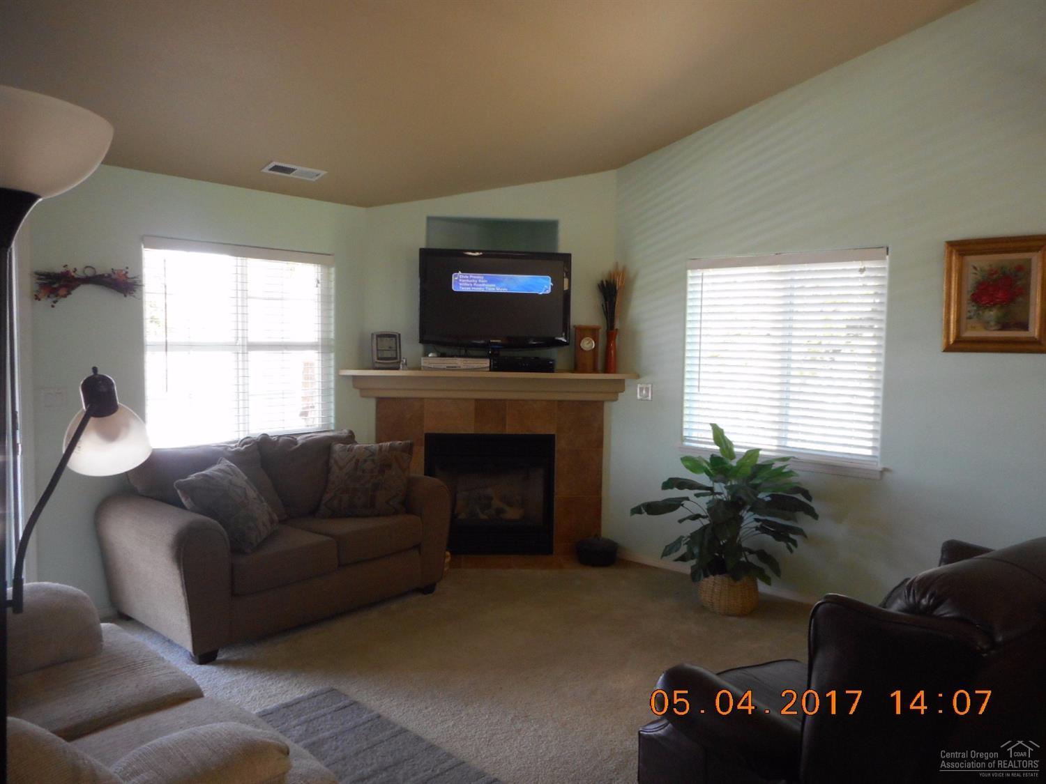 16615 William Foss Road La Pine, OR 97739 - Photo 11 of 16 Gallery Image 11