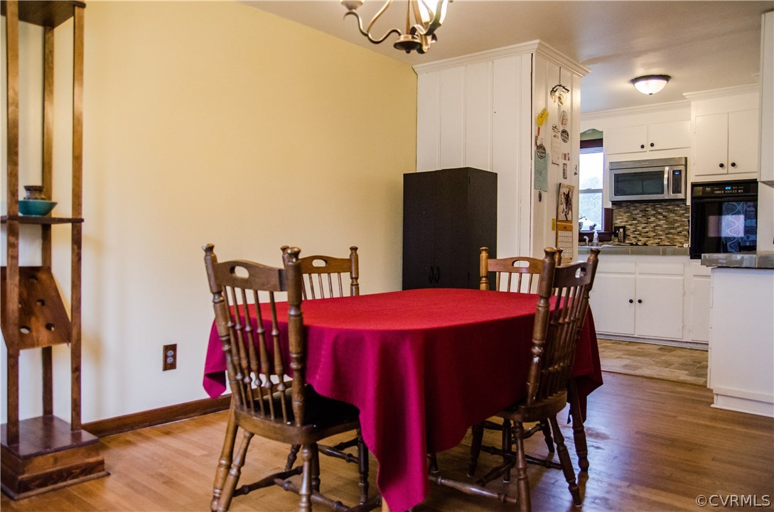1339 Robindale Road Richmond, VA 23235 - Photo 9 of 29 Gallery Image 9