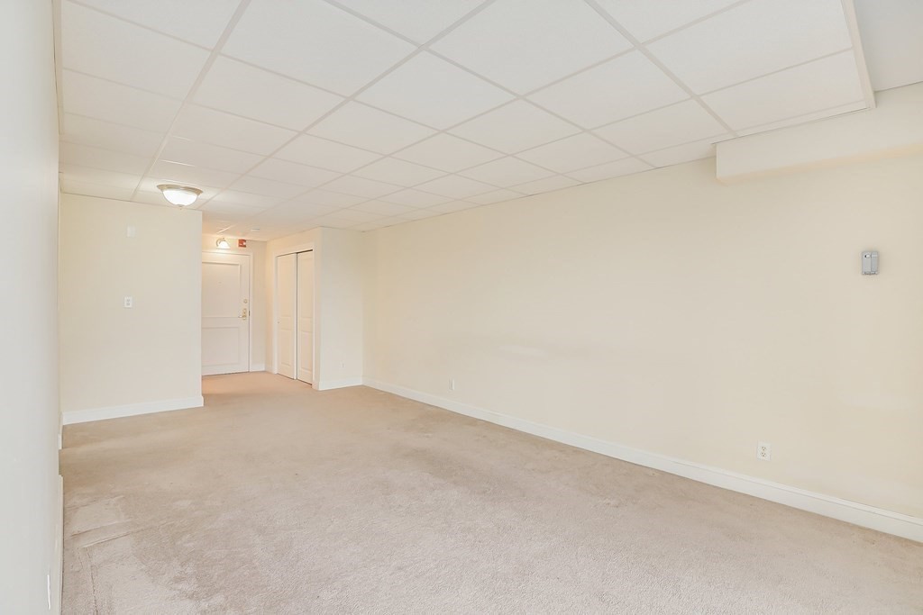 1500 Worcester Road, Unit 710 Framingham, MA 01702 - Photo 13 of 33 a view of an empty room