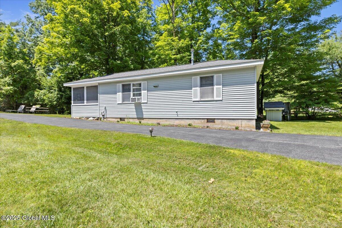 1695 Pilot Knob Road Kattskill Bay, NY 12844 - Photo 44 of 73 47-IMG_0681
