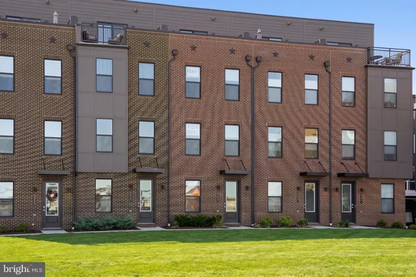 $3,975 | 116 Crown Street, Baltimore, MD 21230