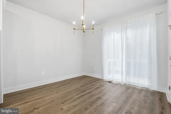$3,975 | 116 Crown Street, Baltimore, MD 21230