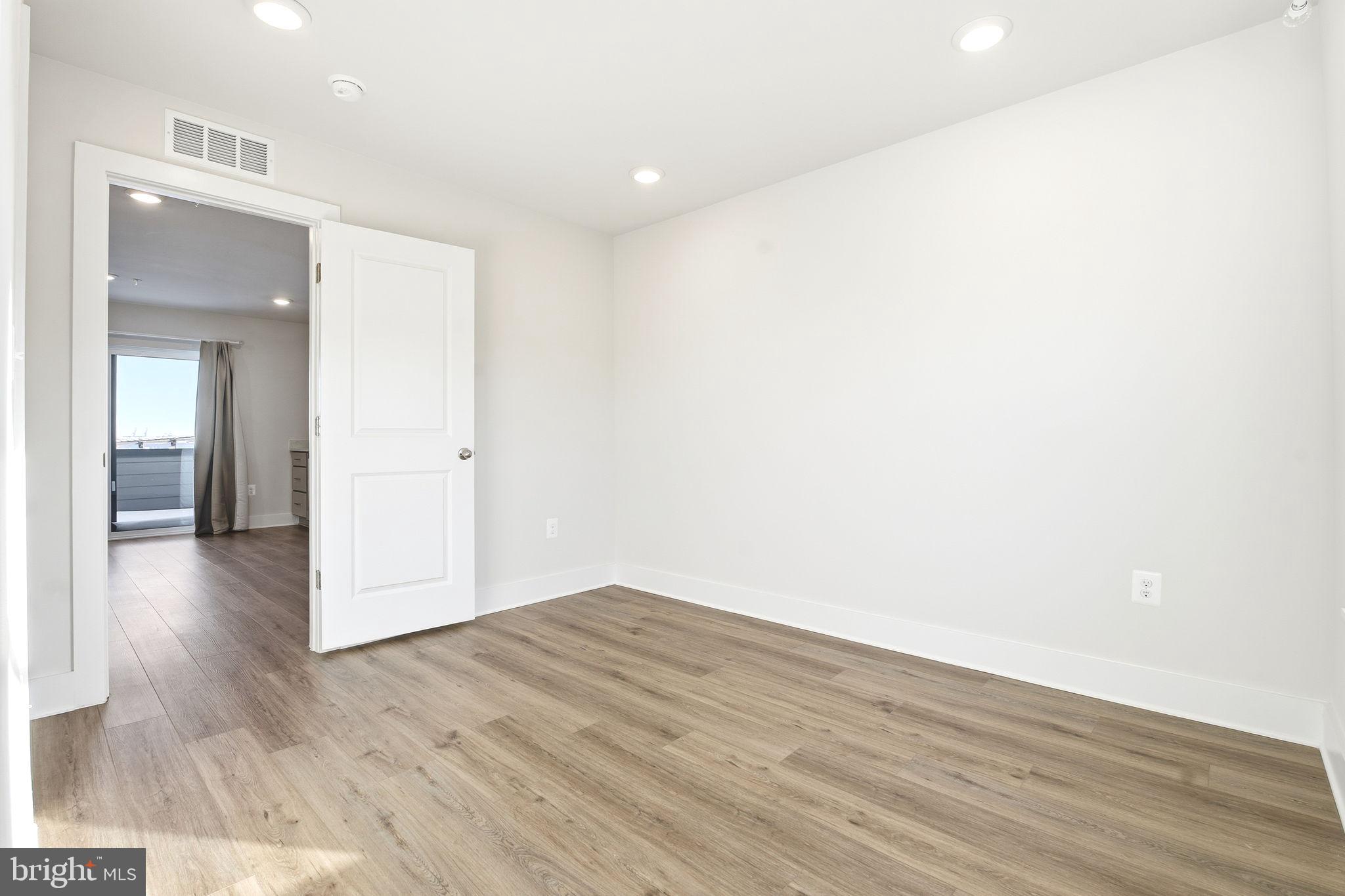 116 Crown Street Baltimore, MD 21230 - Photo 26 of 36