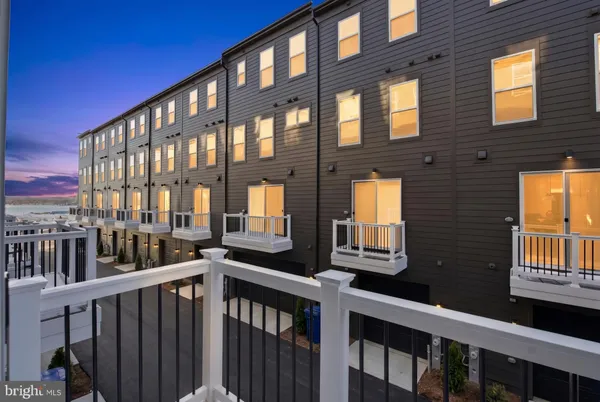 $3,975 | 116 Crown Street, Baltimore, MD 21230