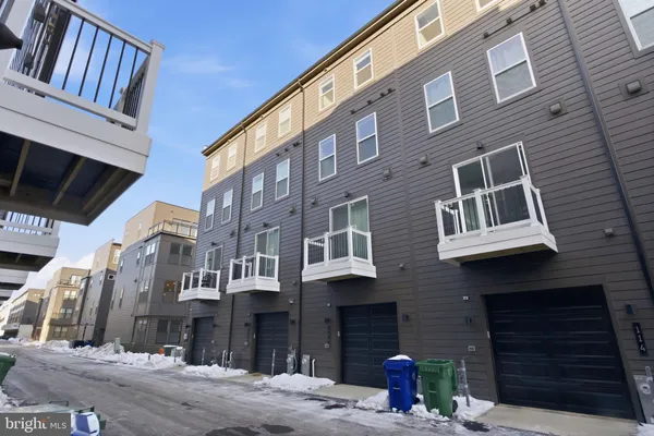 $3,975 | 116 Crown Street, Baltimore, MD 21230