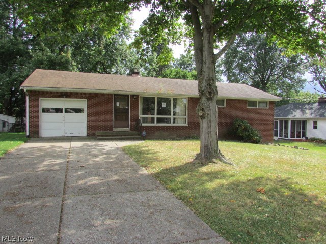 4610 Magnolia Road Northeast Canton, OH 44705 - Photo 1 of 14 Gallery Image 1