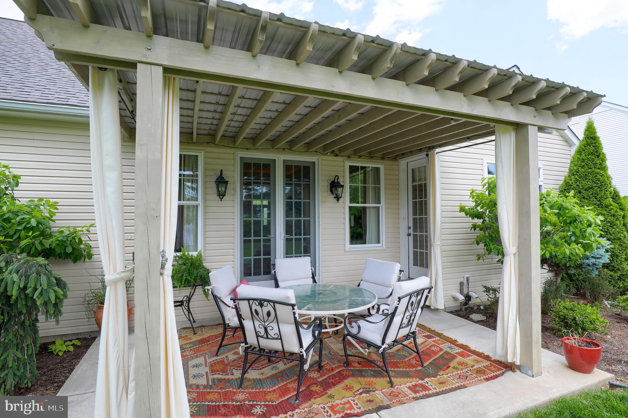 669 Dorset Street Lititz, PA 17543 - Photo 5 of 49 Veranda
