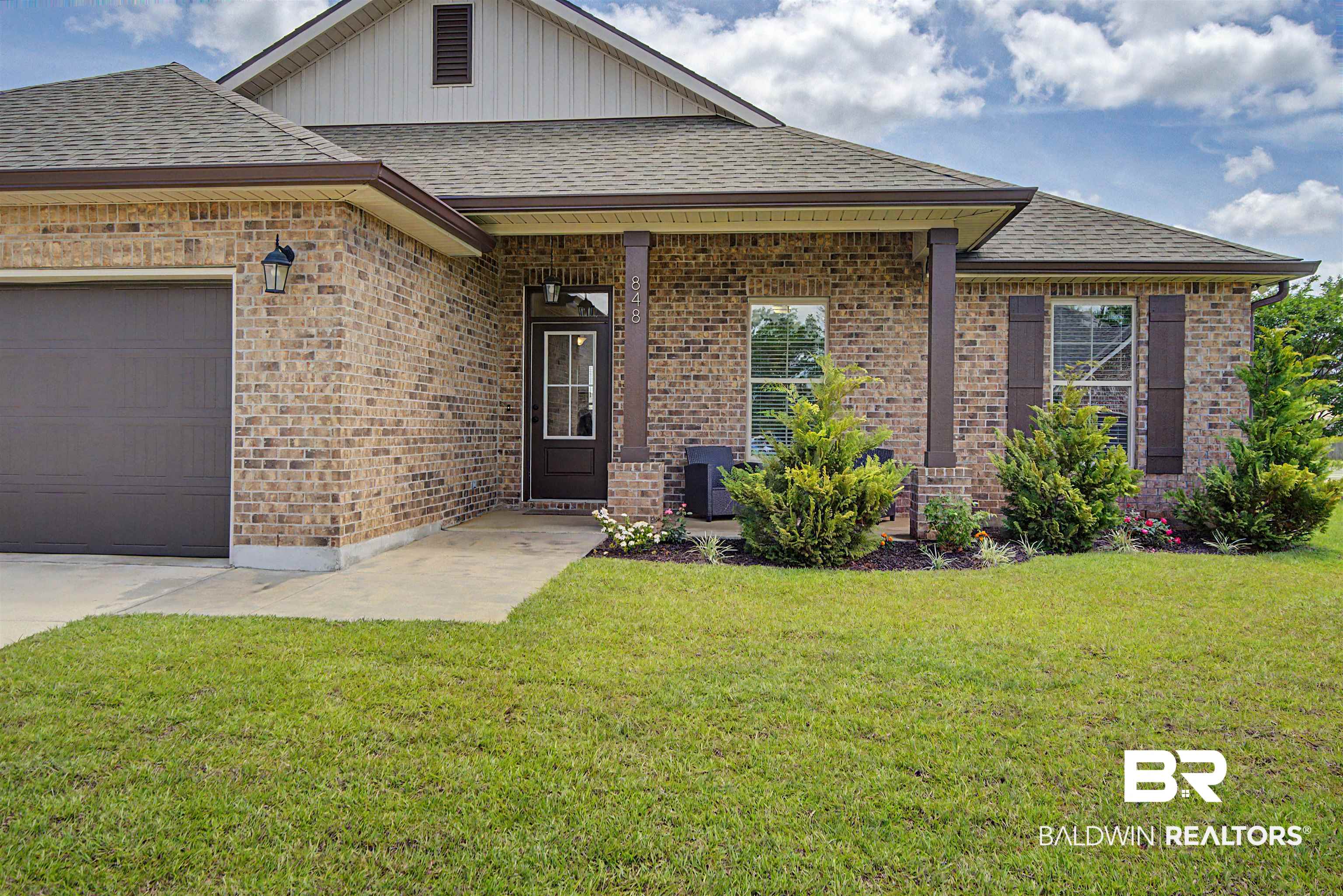 848 Connolly Avenue Foley, AL 36535 - Photo 2 of 44
