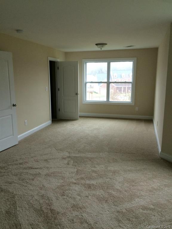 6113 Castlecove Road, Unit 66 Charlotte, NC 28278 - Photo 13 of 23 Gallery Image 13