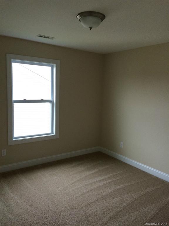 6113 Castlecove Road, Unit 66 Charlotte, NC 28278 - Photo 20 of 23 Gallery Image 20