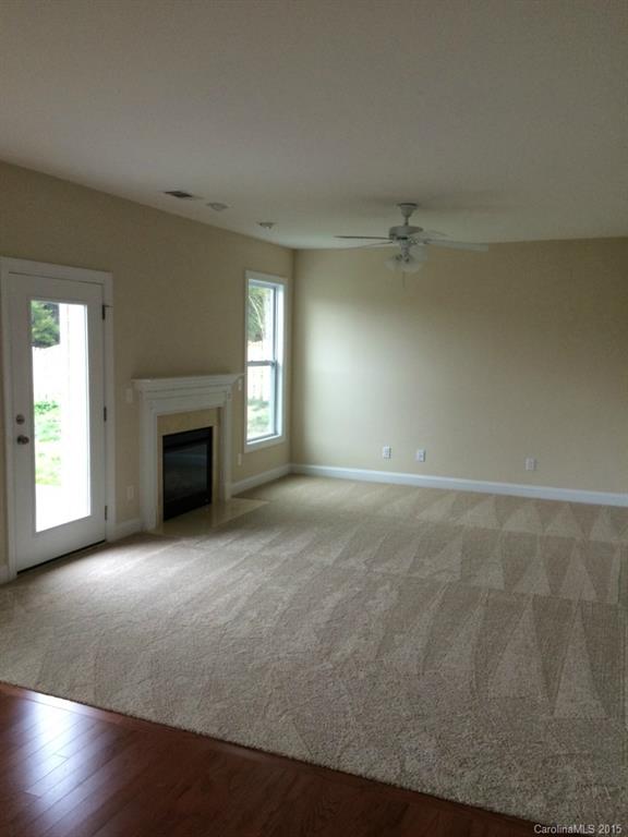 6113 Castlecove Road, Unit 66 Charlotte, NC 28278 - Photo 10 of 23 Gallery Image 10