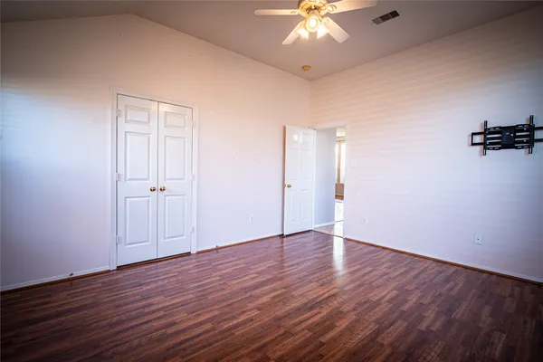 $269,900 | 32102 Annice Lane, Pinehurst, TX 77362