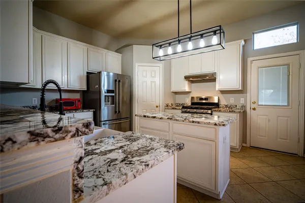 $269,900 | 32102 Annice Lane, Pinehurst, TX 77362
