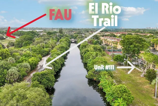 a view of a multi story building