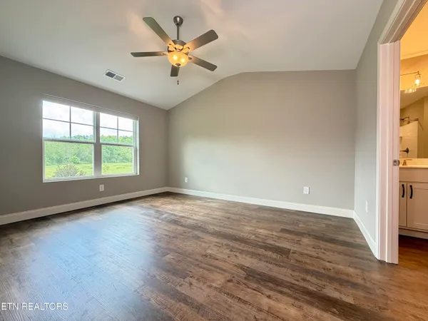 $2,400 | 728 Snowflower Circle, Pigeon Forge, TN 37863