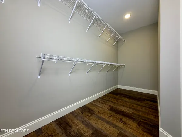 $2,400 | 728 Snowflower Circle, Pigeon Forge, TN 37863