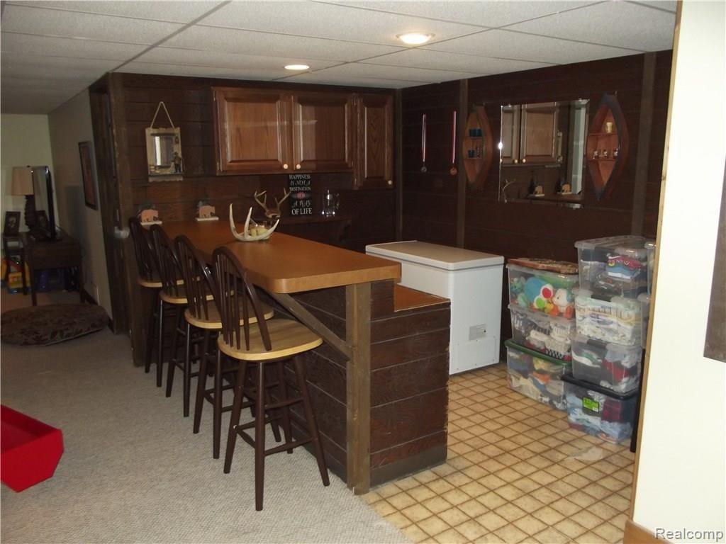 7494 Herbst Road Brighton, MI 48114 - Photo 30 of 33 Wet Bar