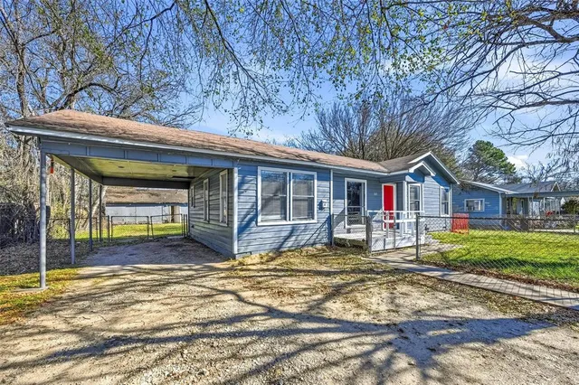 $1,375 | 113 Gordon Drive, Terrell, TX 75160
