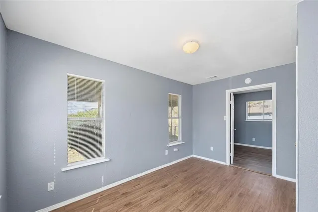 $1,375 | 113 Gordon Drive, Terrell, TX 75160