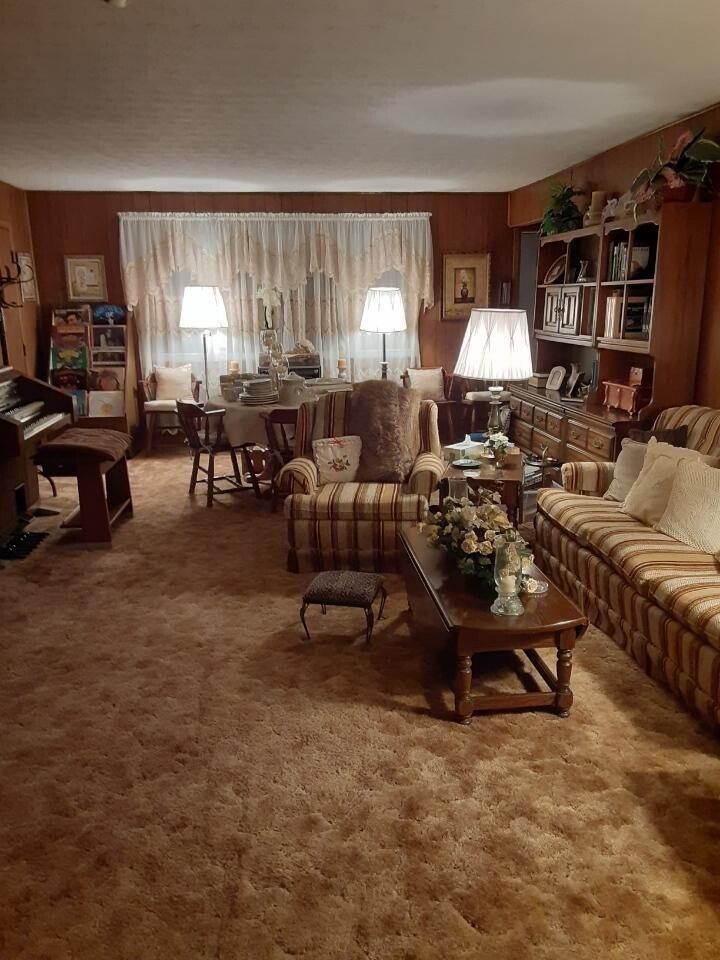 677 Pearman Road Cumberland Gap, TN 37724 - Photo 16 of 29 Living Room 3