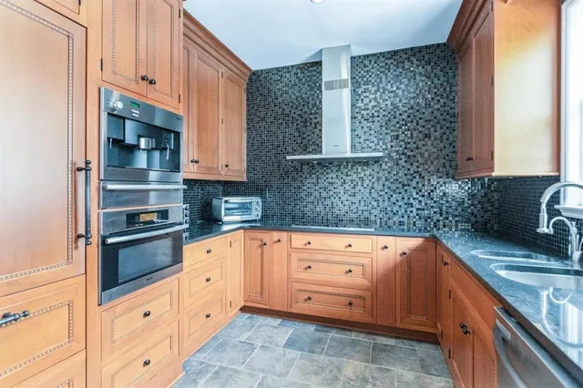 $1,200,000 | 1202 East Park Avenue, Tallahassee, FL 32301