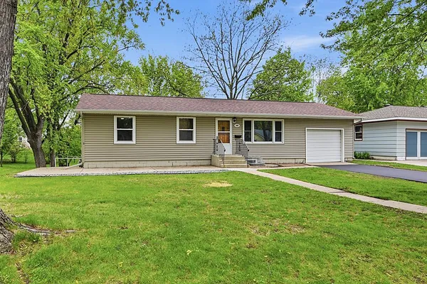 $259,900 | 609 4th Avenue North, Sauk Rapids, MN 56379