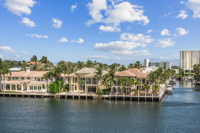 $675,000 | 1 Harbourside Drive, Unit 2510, Delray Beach, FL 33483