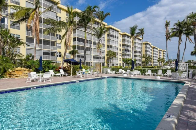 $675,000 | 1 Harbourside Drive, Unit 2510, Delray Beach, FL 33483