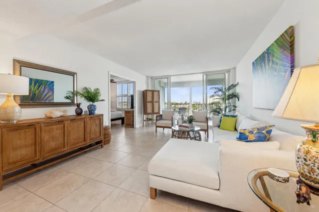 $675,000 | 1 Harbourside Drive, Unit 2510, Delray Beach, FL 33483