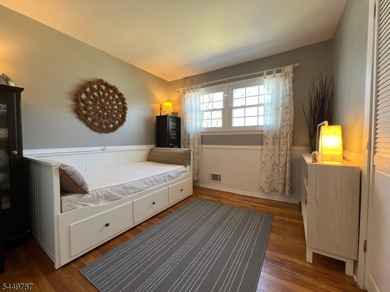 70 Appleman Road Somerset, NJ 08873 - Photo 10 of 28 Gallery Image 10