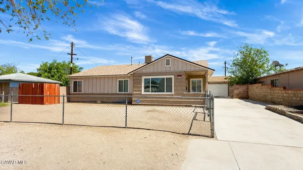 $360,000 | 44226 2nd Street East, Lancaster, CA 93535