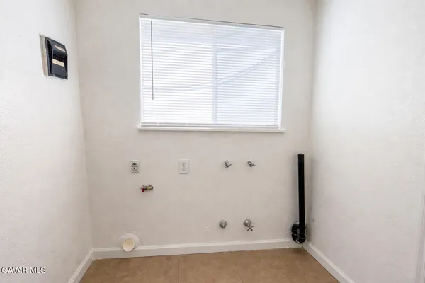 $360,000 | 44226 2nd Street East, Lancaster, CA 93535