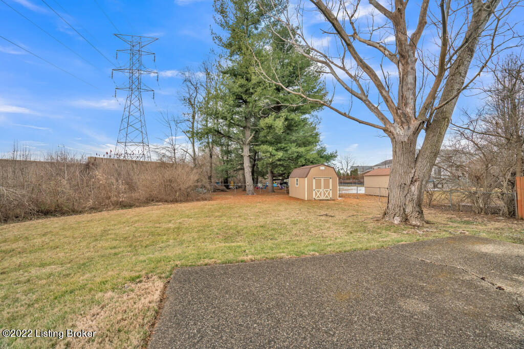 6102 Stone Bluff Road Louisville, KY 40291 - Photo 23 of 25 22
