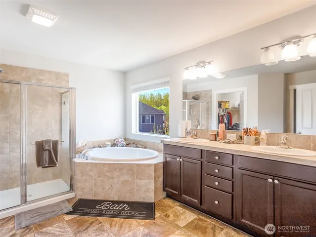 $625,000 | 1005 Van Ogle Lane Northwest, Orting, WA 98360