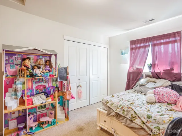 $625,000 | 1005 Van Ogle Lane Northwest, Orting, WA 98360